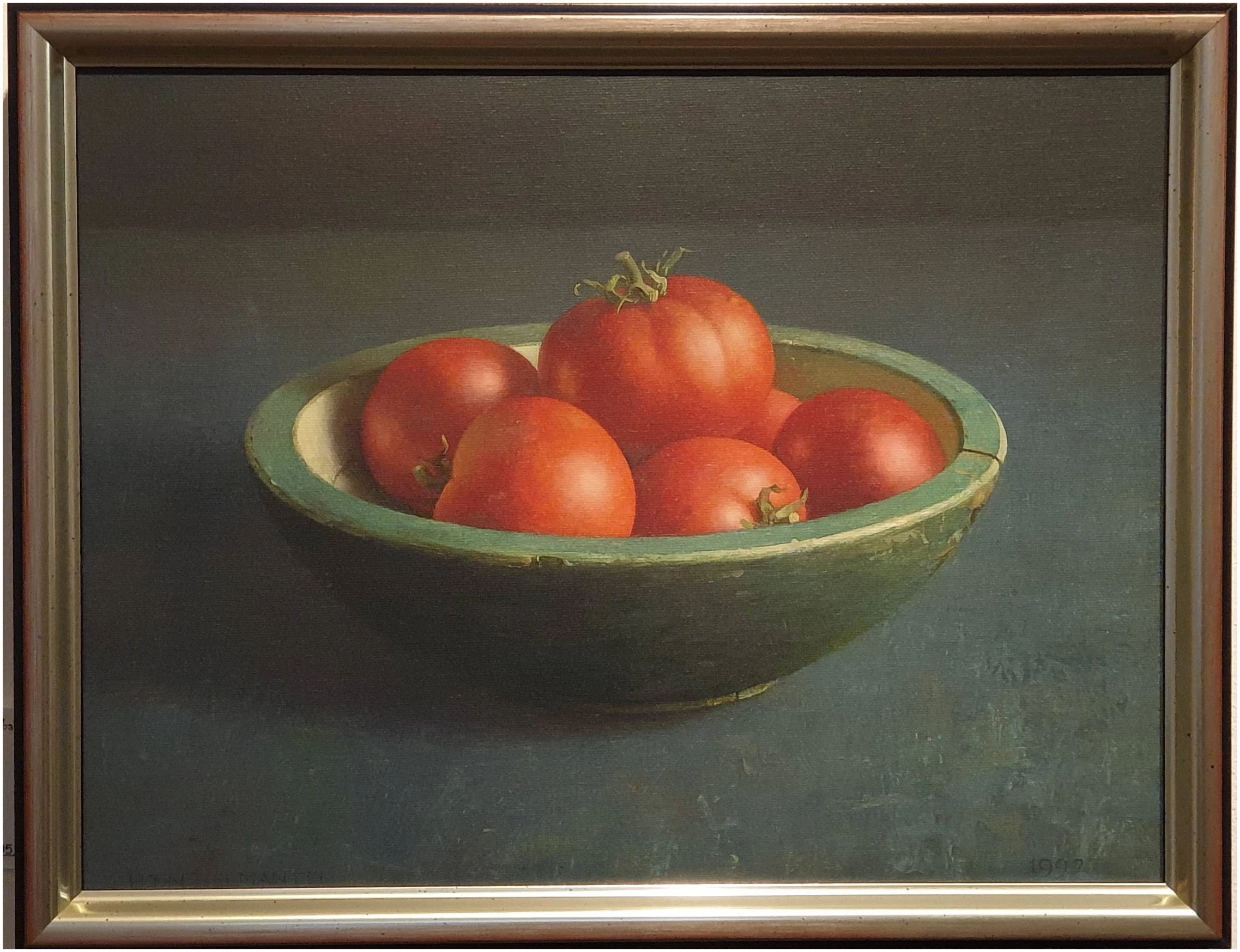 een schilderij van tomaten in een groene kom