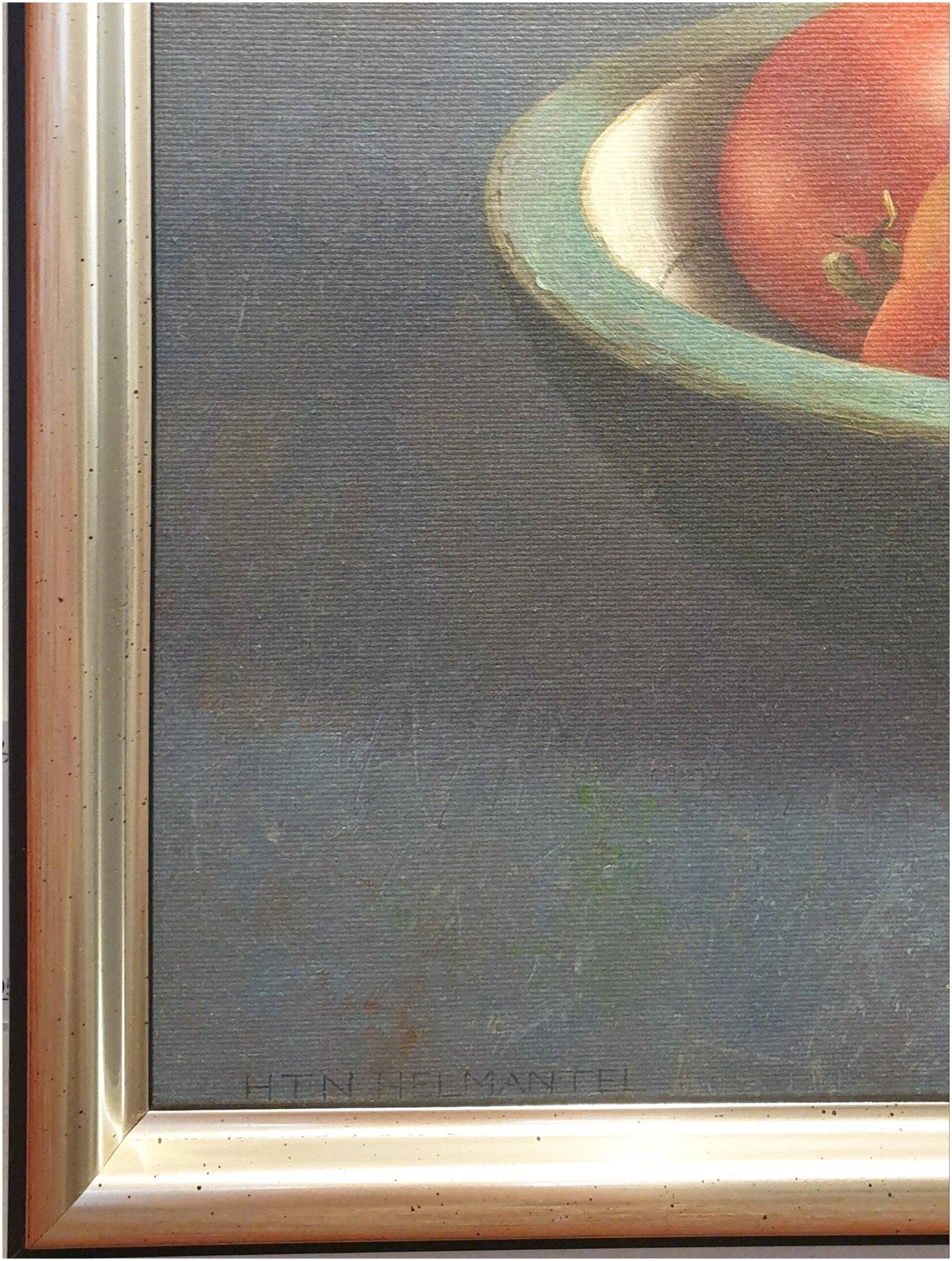 een schilderij van een schaal met fruit op een tafel