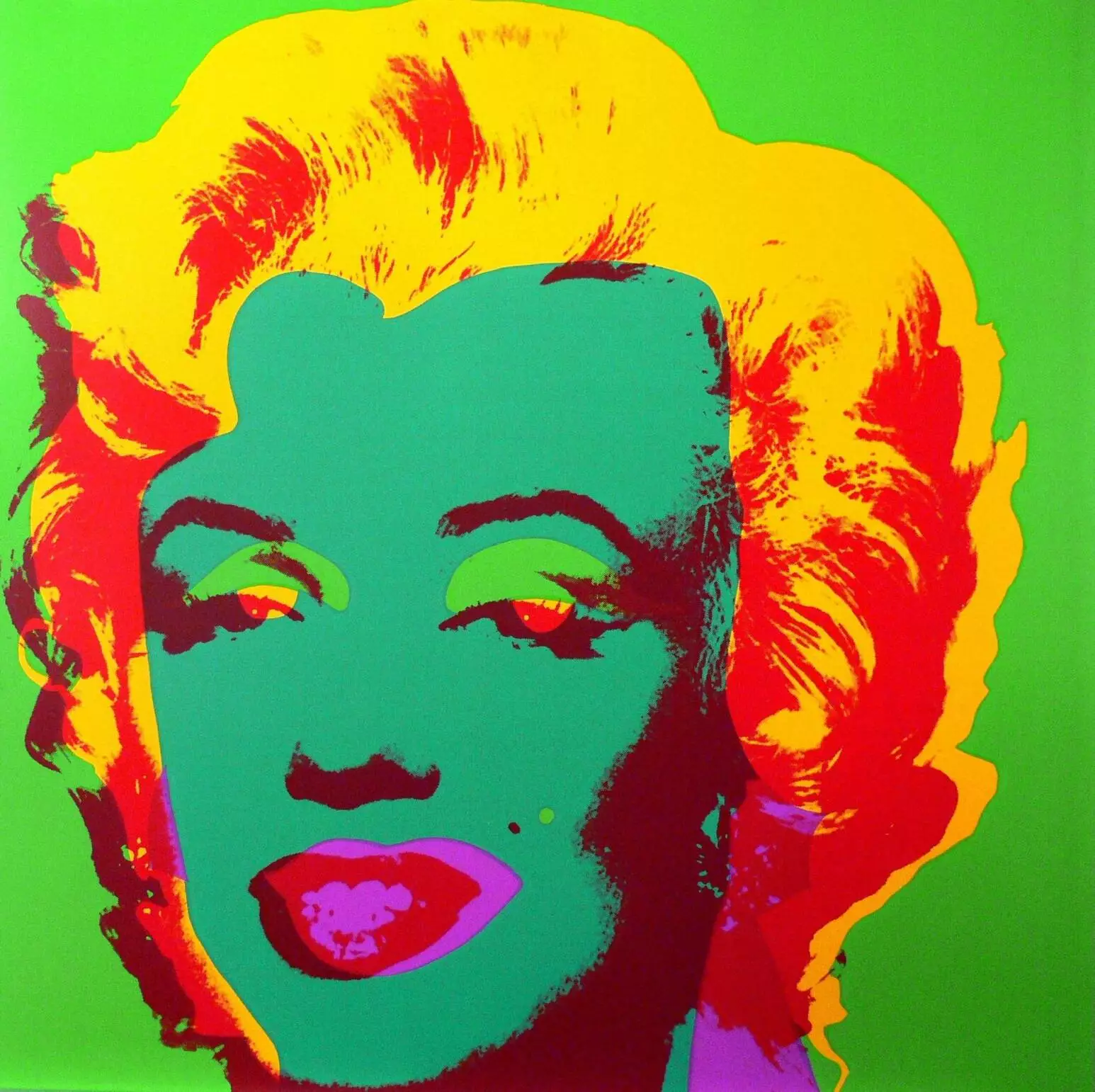 een schilderij van Marilyn Monroe op een groene achtergrond